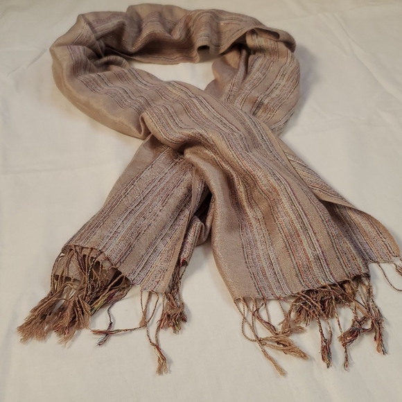 Beautiful pashmina scarf wrap - Picture 4 of 4